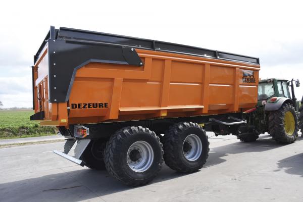 Tipping trailer 2-axles